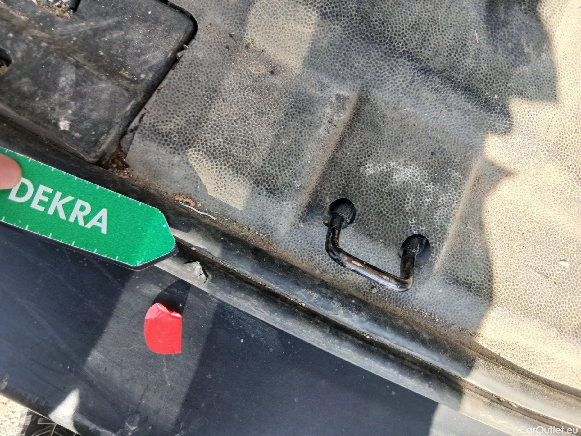  Citroen  Berlingo CITROEN  / 2018 / 3P / furgón derivado de turismo Talla M BlueHDi 100 CONTROL #3