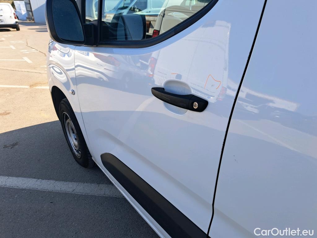  Citroen  Berlingo CITROEN  / 2018 / 4P / furgón derivado de turismo Talla M BlueHDi 100 CLUB #11