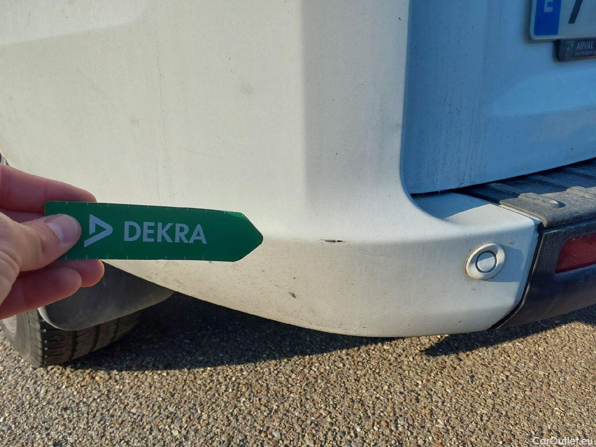  Ford  Transit  Custom Combi / Tourneo Custom 320 L1 Trend 2.0 Ecoblue 150CV MT6 E6d #13