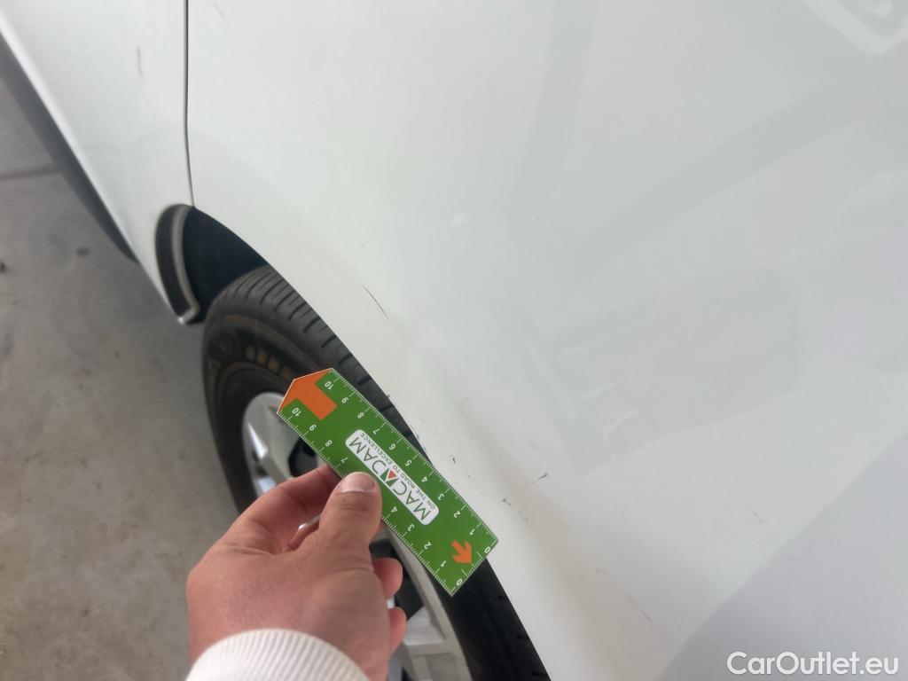  Renault  Trafic RENAULT  / 2021 / 4P / combi Mixto N1 5/6 Largo Energy Blue dCi 110kW #27