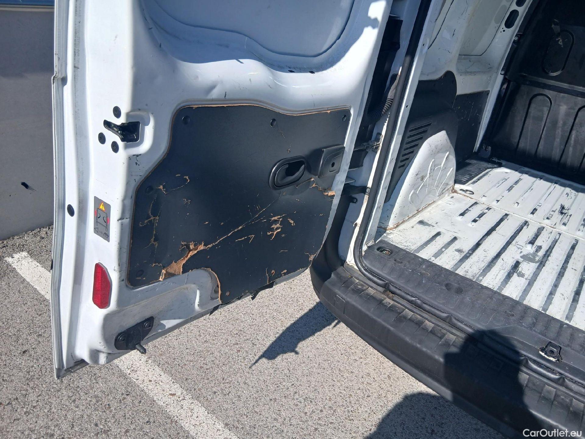  Renault  Kangoo RENAULT  Furgón/2013/3P/furgón derivado de turismo Profesional dCi 55 kW (75 CV) #6