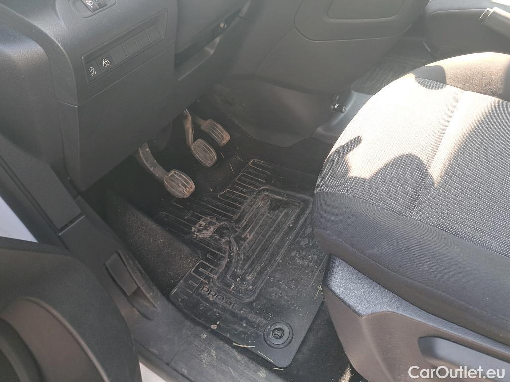  Toyota  Proace TOYOTA  City / 2020 / 4P / monovolumen 1.5D 75kW (100CV) GX L1 (monovolumen) #26