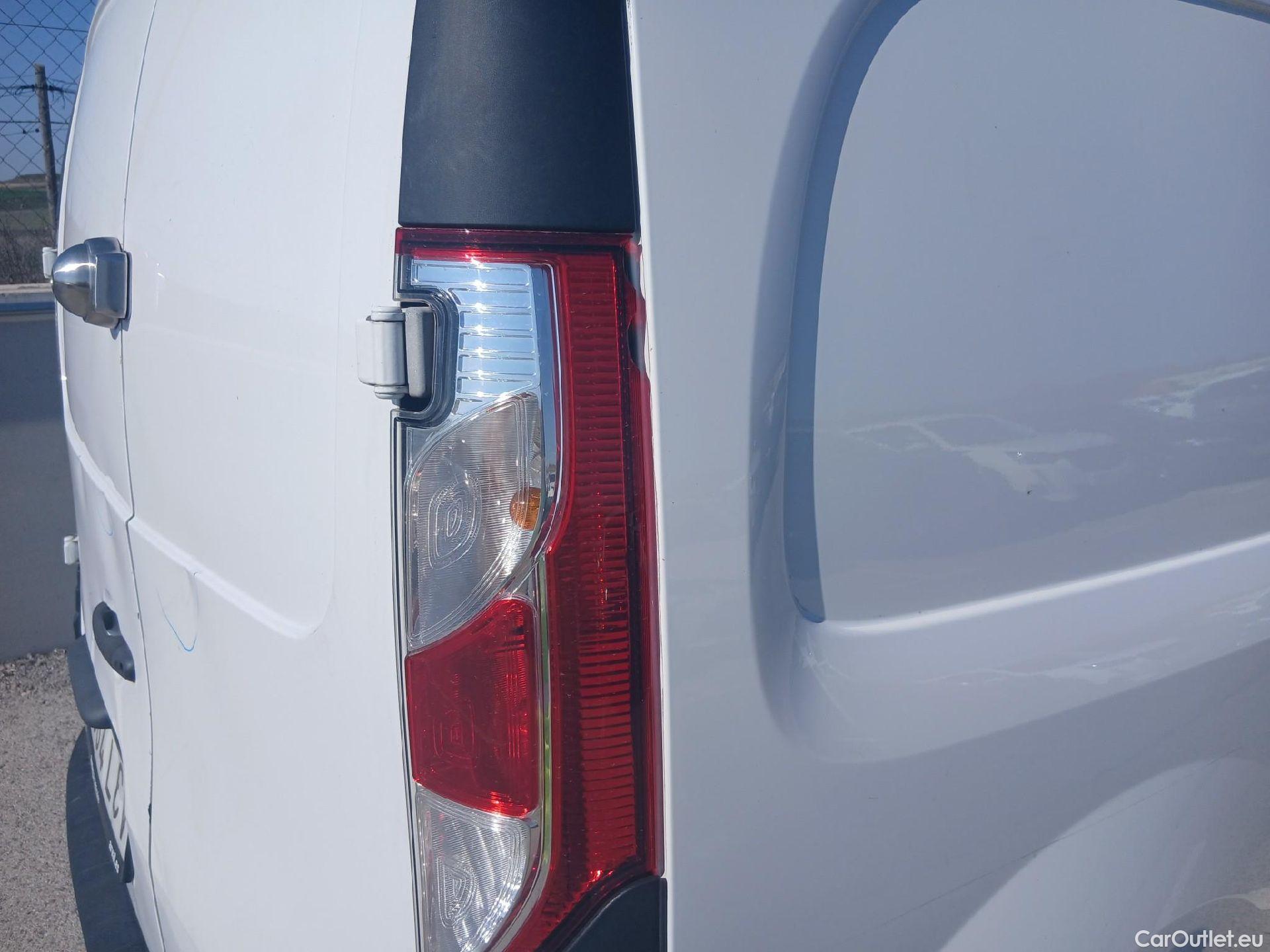  Renault  Kangoo RENAULT  Furgón/2013/3P/furgón derivado de turismo Profesional dCi 55 kW (75 CV) #34