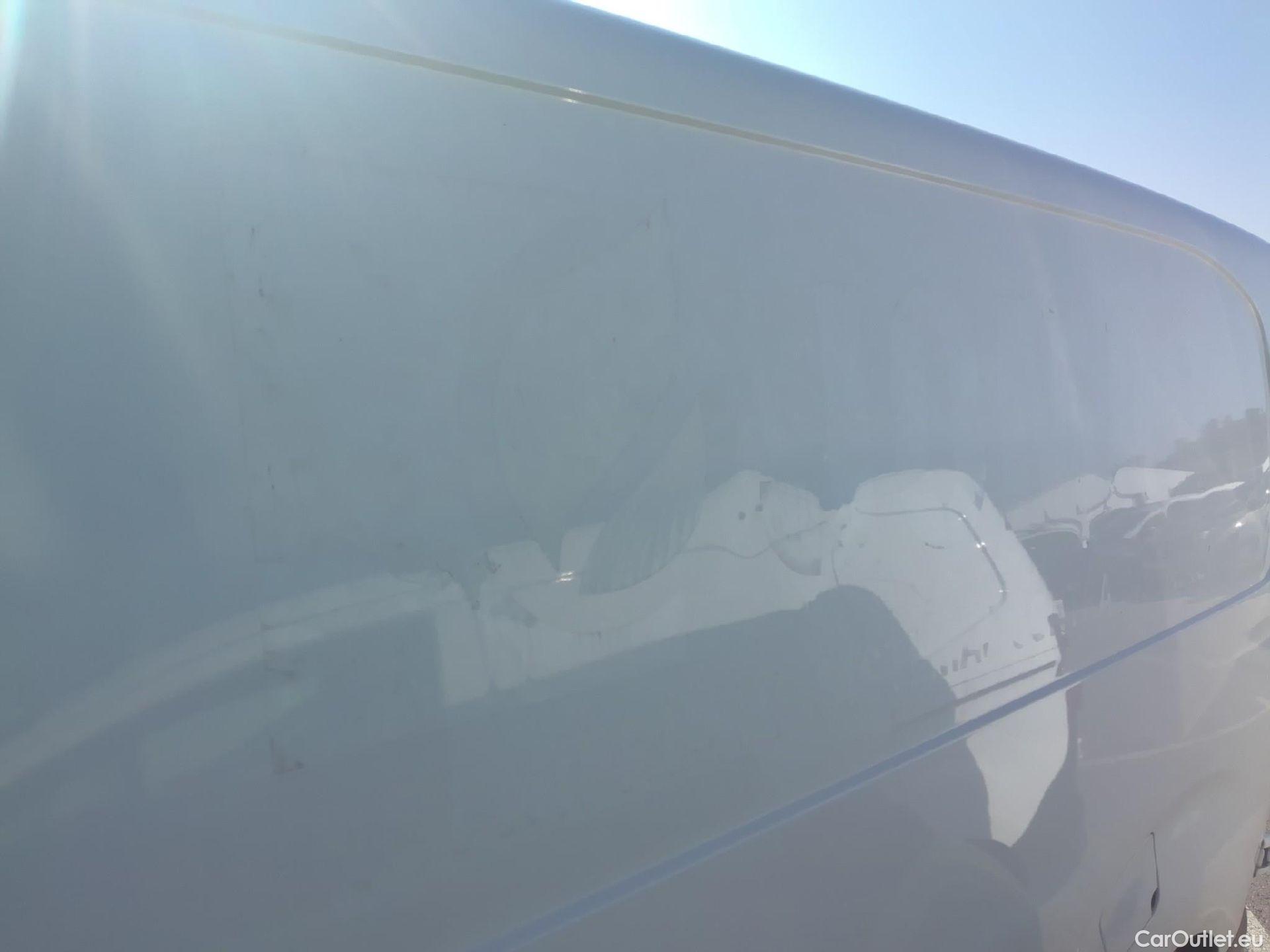  Opel  Vivaro OPEL  / 2019 / 4P / furgón  1.5 Diésel 74kW(100CV)M Std Exp #24