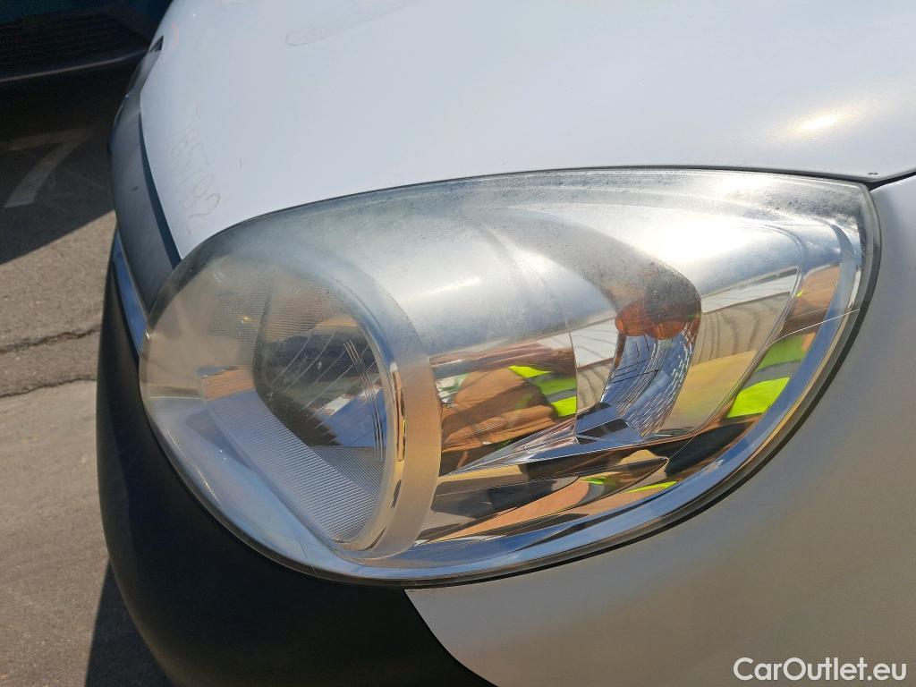  Renault  Kangoo RENAULT  Furgón/2013/3P/furgón derivado de turismo Profesional dCi 55 kW (75 CV) #42