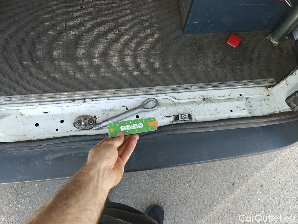  Mercedes  Vito MERCEDES-BENZ  / 2014 / 4P / furgón 111 CDI Larga #9