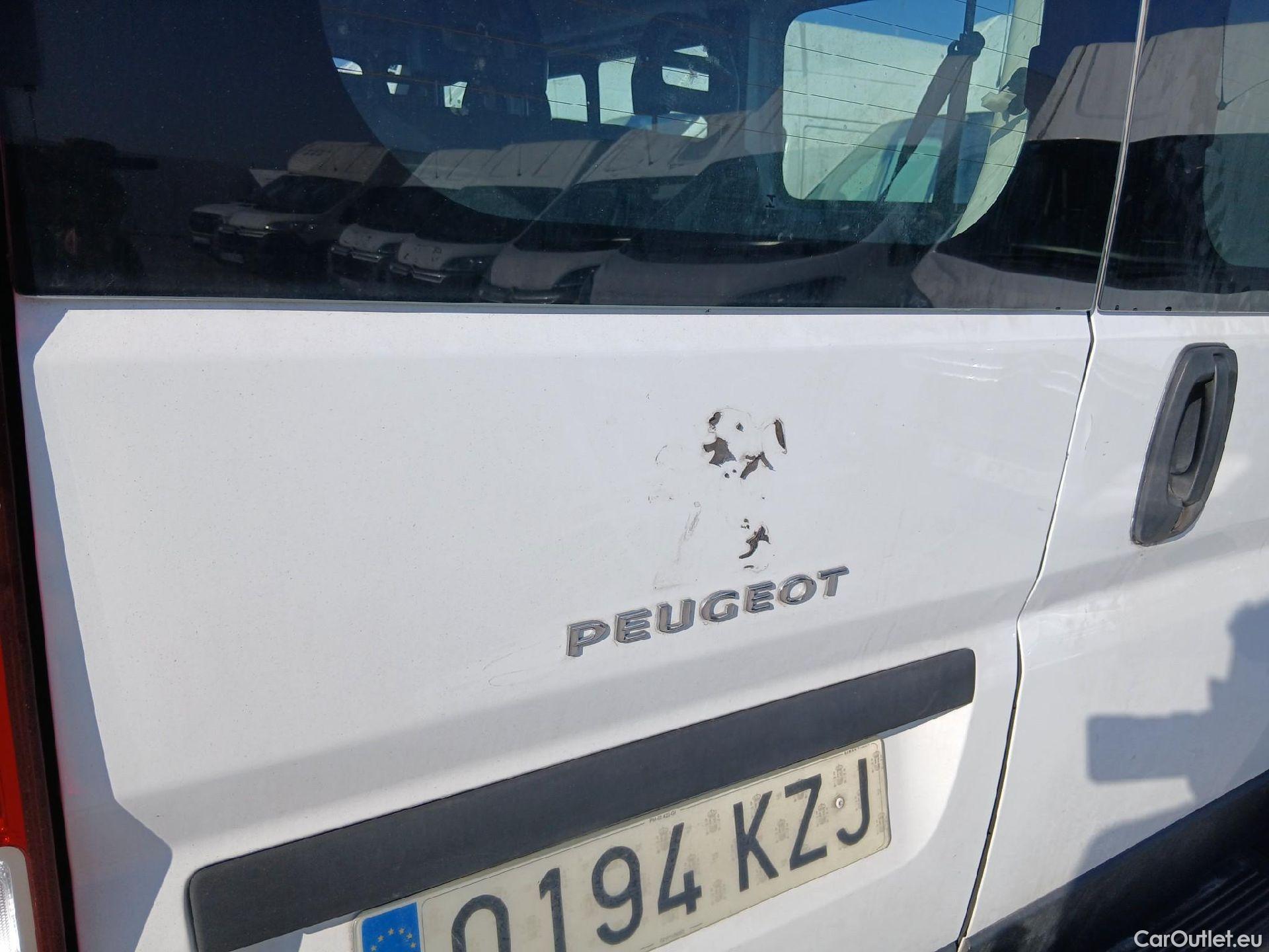  Peugeot  Boxer PEUGEOT  / 2014 / 4P / combi Combi 5/9 333 L2H2 BHDI 103kW(140CV) S&S #20