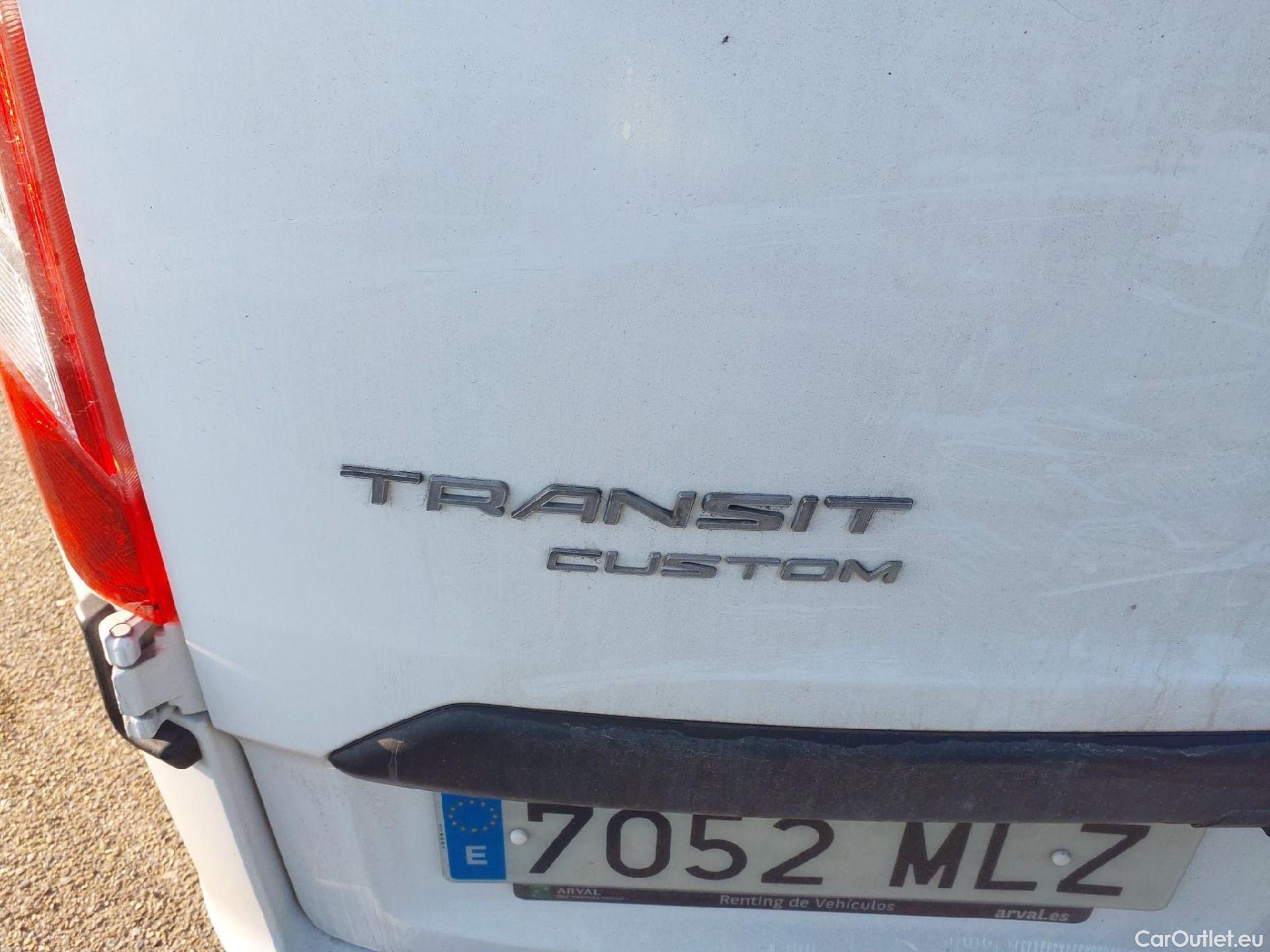  Ford  Transit  Custom Combi / Tourneo Custom 320 L1 Trend 2.0 Ecoblue 150CV MT6 E6d #7