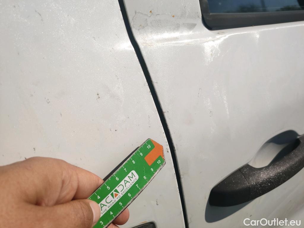  Renault  EXPRESS RENAULT  / 2021 / 4P / furgón derivado de turismo Confort 1.5 Blue dCi 55 kW (75 cv) #11