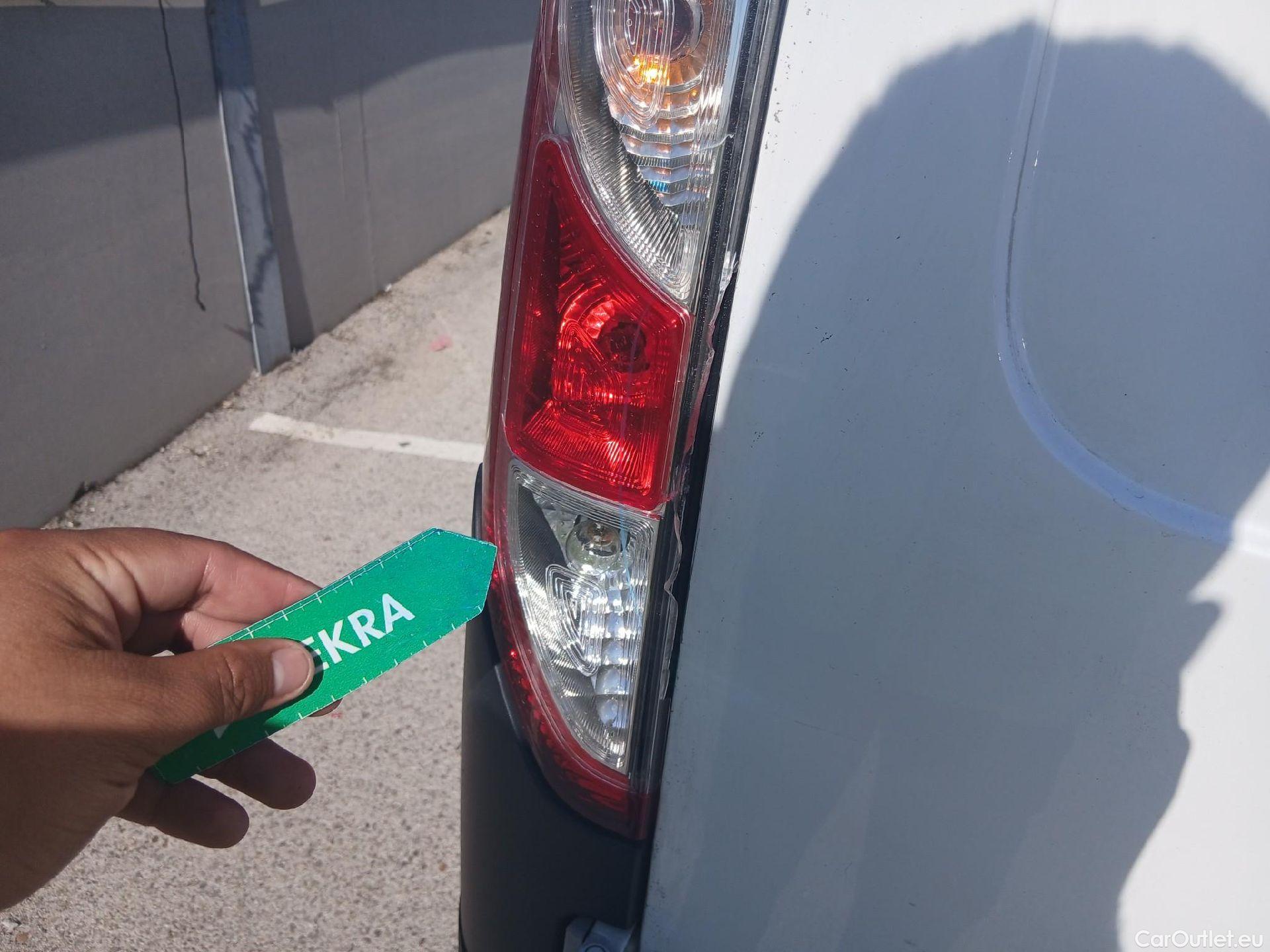  Renault  Kangoo RENAULT  Furgón/2013/3P/furgón derivado de turismo Profesional dCi 55 kW (75 CV) #27