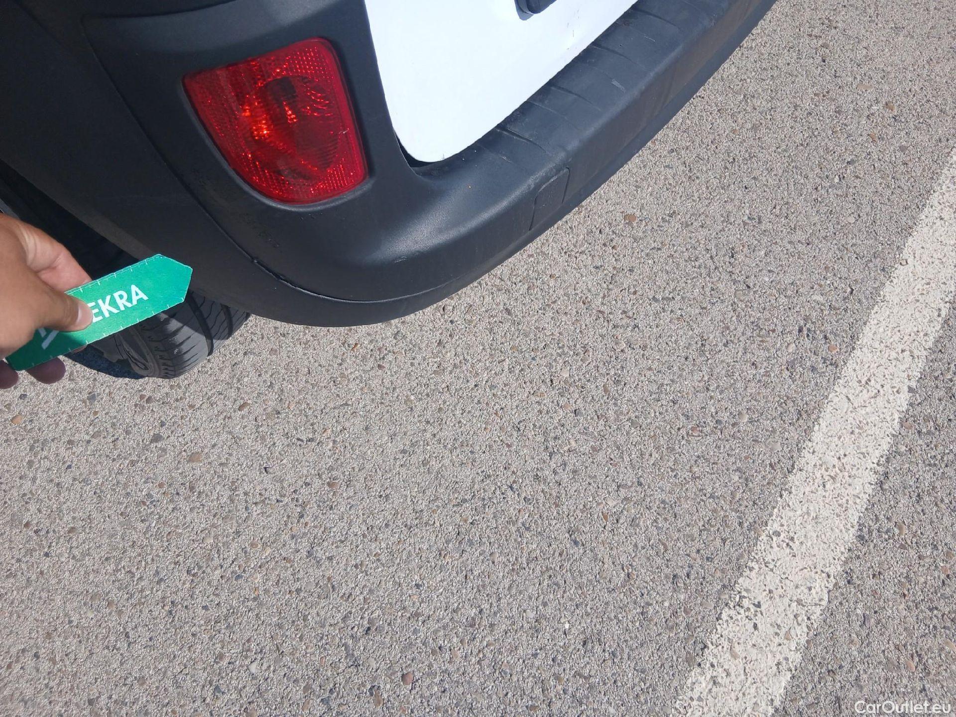  Renault  Kangoo RENAULT  Furgón/2013/3P/furgón derivado de turismo Profesional dCi 55 kW (75 CV) #26