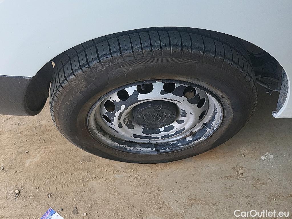  Citroen  Berlingo CITROEN  / 2015 / 4P / combi Multispace LIVE Edit.BlueHDi 74KW (100CV #17