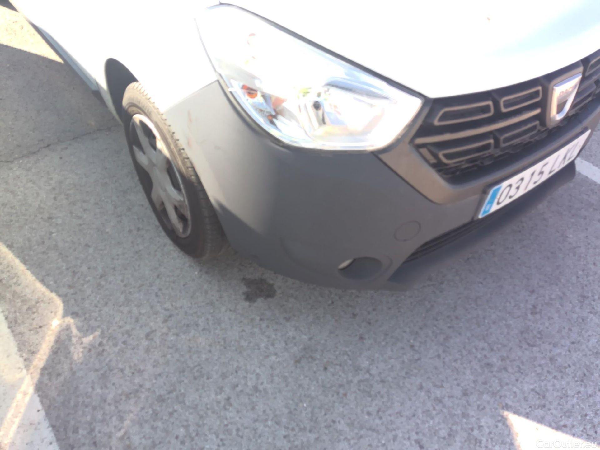  Dacia  Dokker  Express Essential 1.6 SCe 110CV MT5 E6 #3