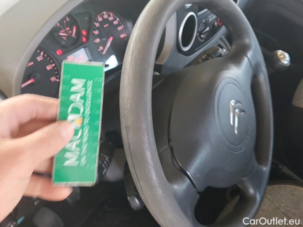  Citroen  Berlingo CITROEN  / 2015 / 4P / combi Multispace LIVE Edit.BlueHDi 74KW (100CV #6