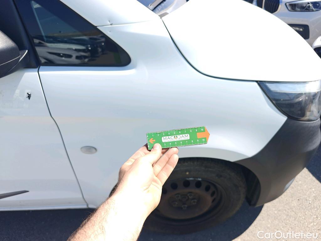  Mercedes  Vito MERCEDES-BENZ  / 2014 / 4P / furgón 111 CDI Larga #44