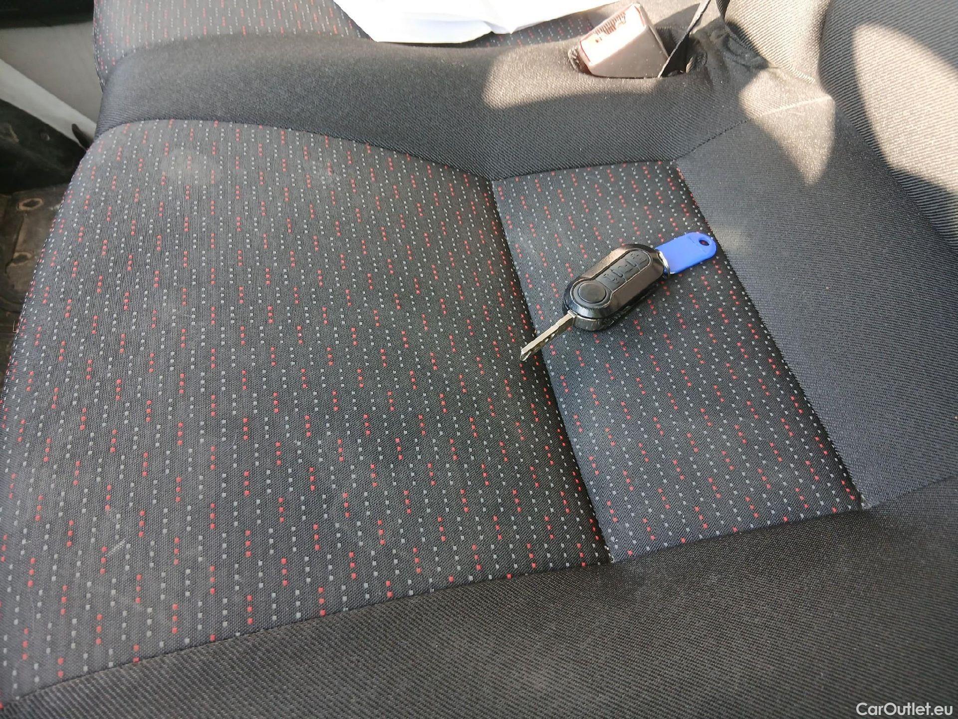  Peugeot  Boxer PEUGEOT  / 2014 / 4P / combi Combi 5/9 333 L2H2 BHDI 103kW(140CV) S&S #2