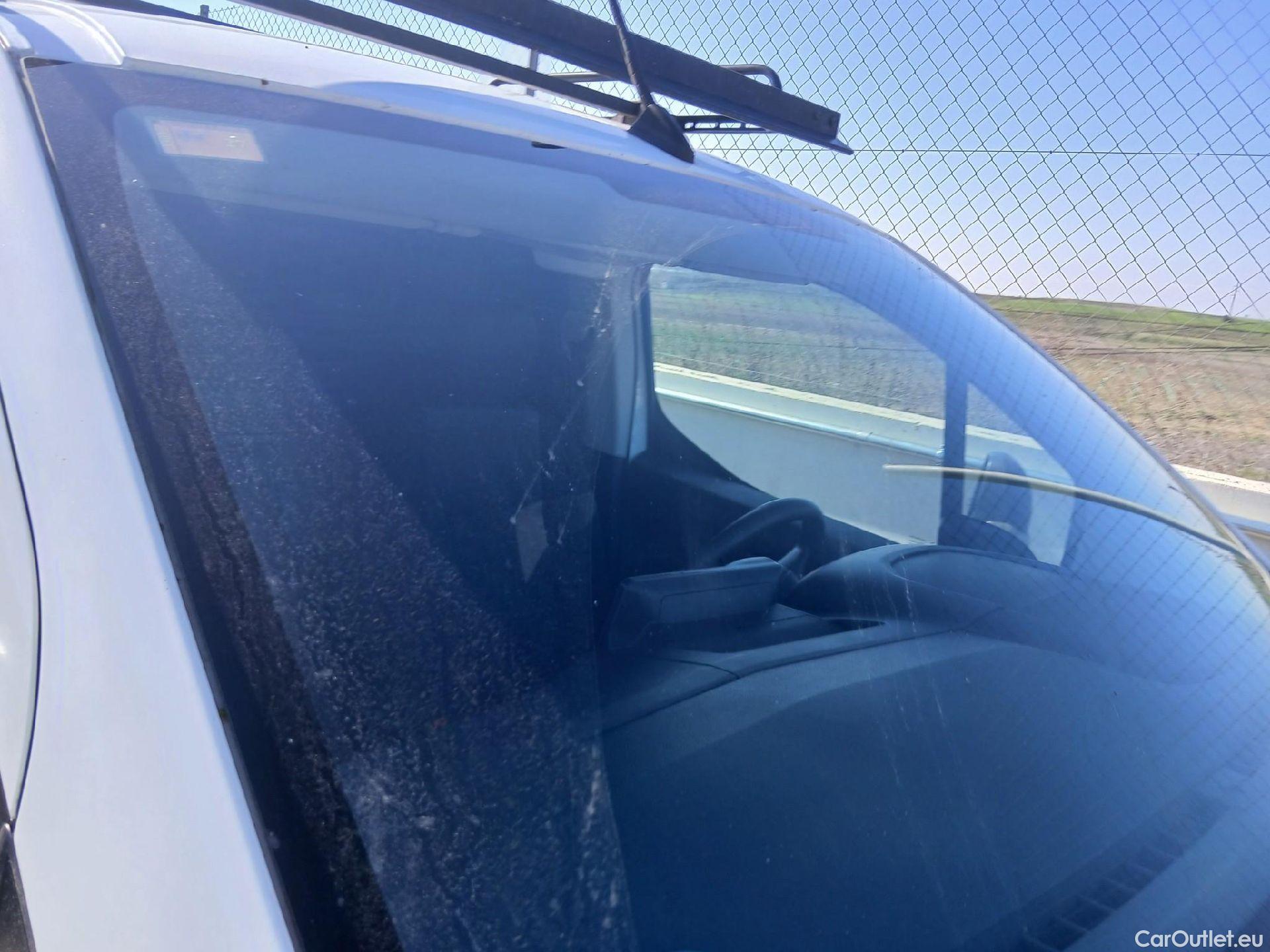  Citroen  Berlingo CITROEN  / 2018 / 3P / furgón derivado de turismo Talla M BlueHDi 100 CONTROL #7