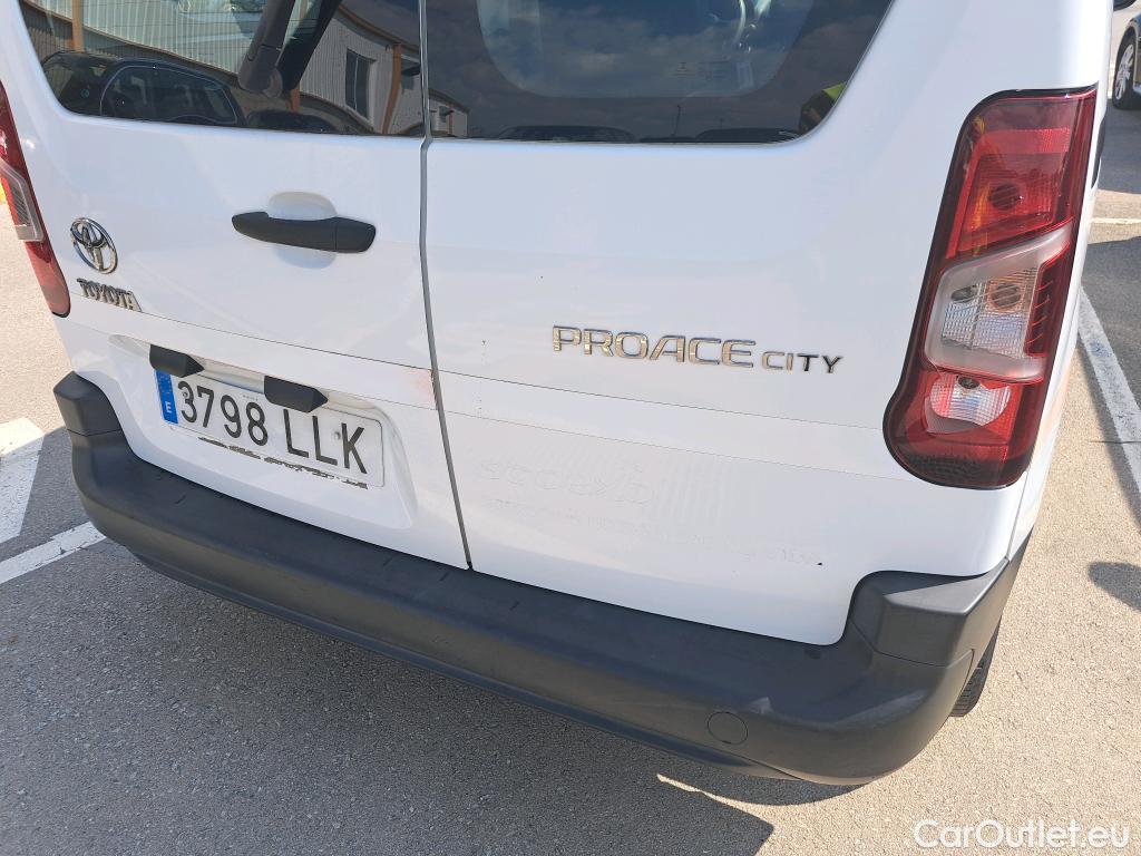  Toyota  Proace TOYOTA  City / 2020 / 4P / monovolumen 1.5D 75kW (100CV) GX L1 (monovolumen) #10