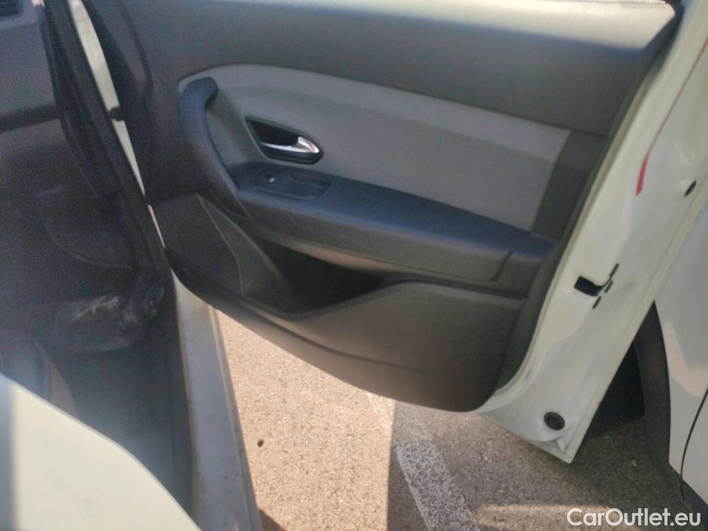  Renault  EXPRESS RENAULT  / 2021 / 4P / furgón derivado de turismo Confort 1.5 Blue dCi 55 kW (75 cv) #20