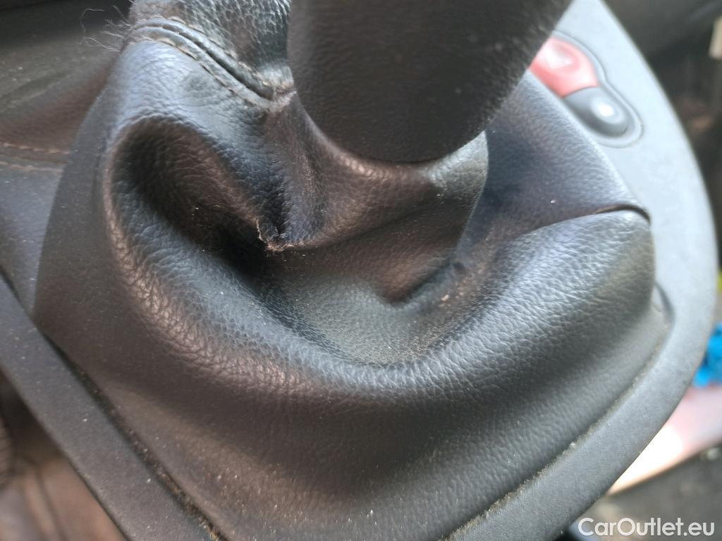  Renault  Kangoo RENAULT  Furgón/2013/3P/furgón derivado de turismo Profesional dCi 55 kW (75 CV) #48