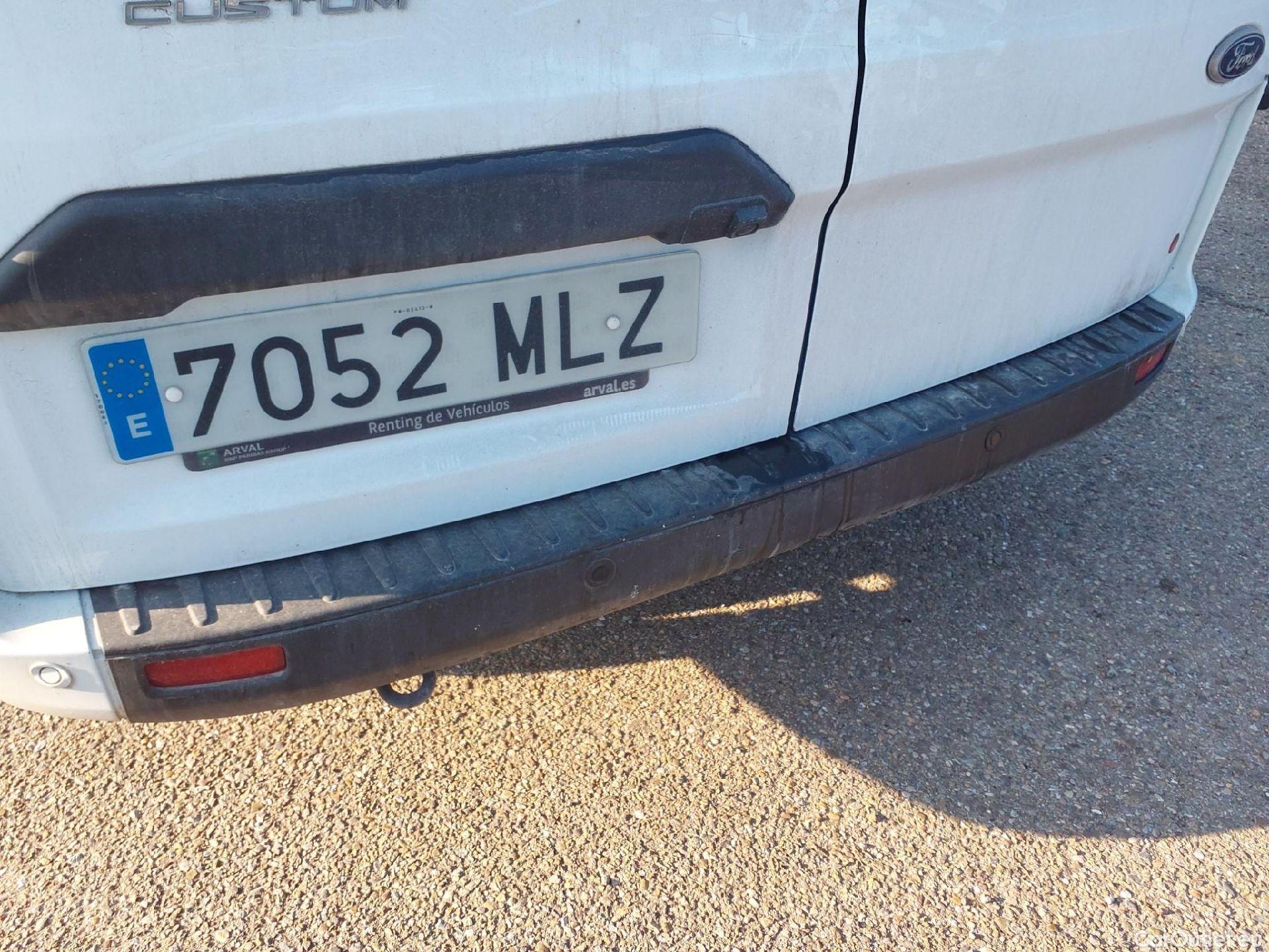  Ford  Transit  Custom Combi / Tourneo Custom 320 L1 Trend 2.0 Ecoblue 150CV MT6 E6d #15