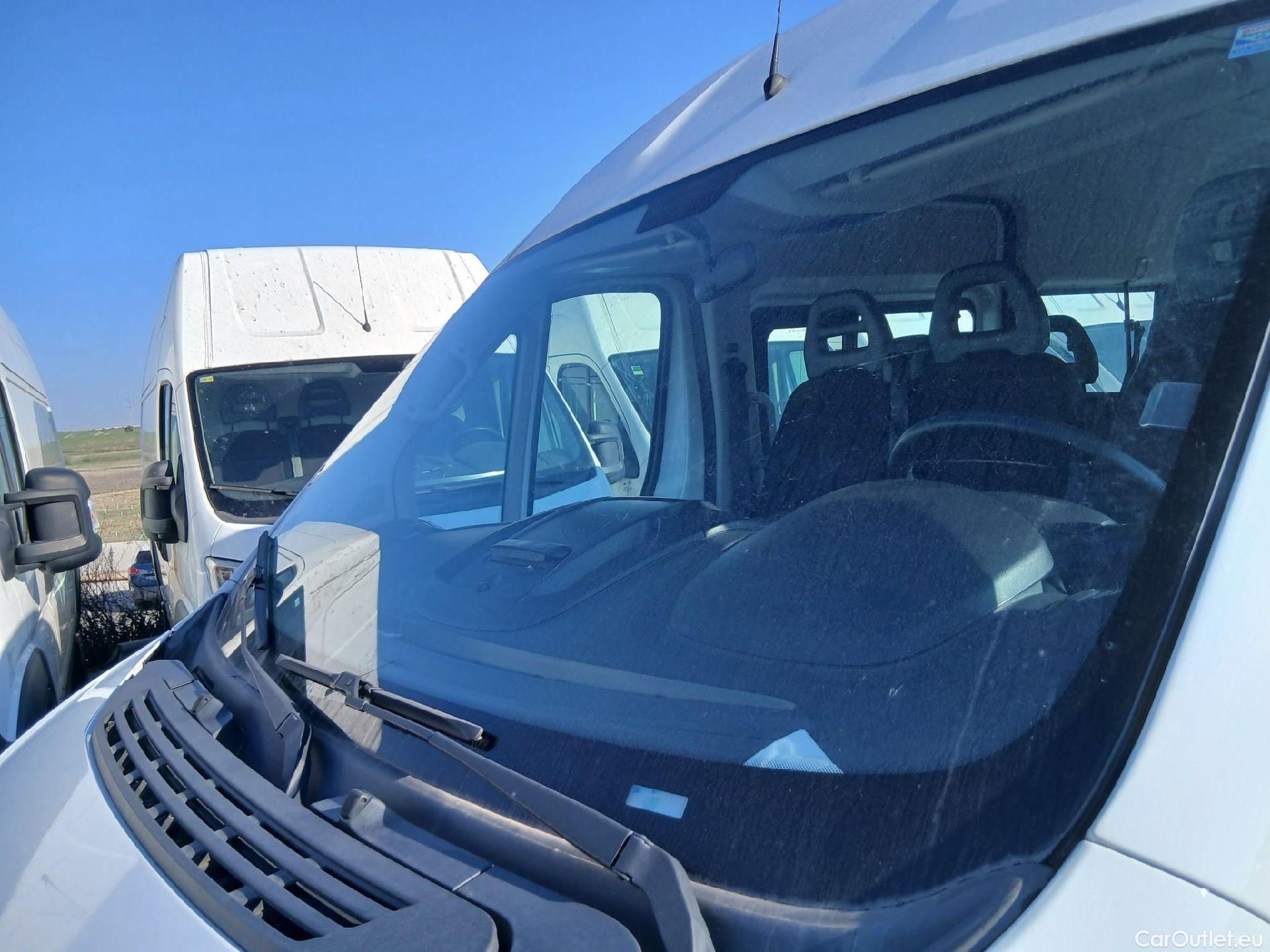  Peugeot  Boxer PEUGEOT  / 2014 / 4P / combi Combi 5/9 333 L2H2 BHDI 103kW(140CV) S&S #14