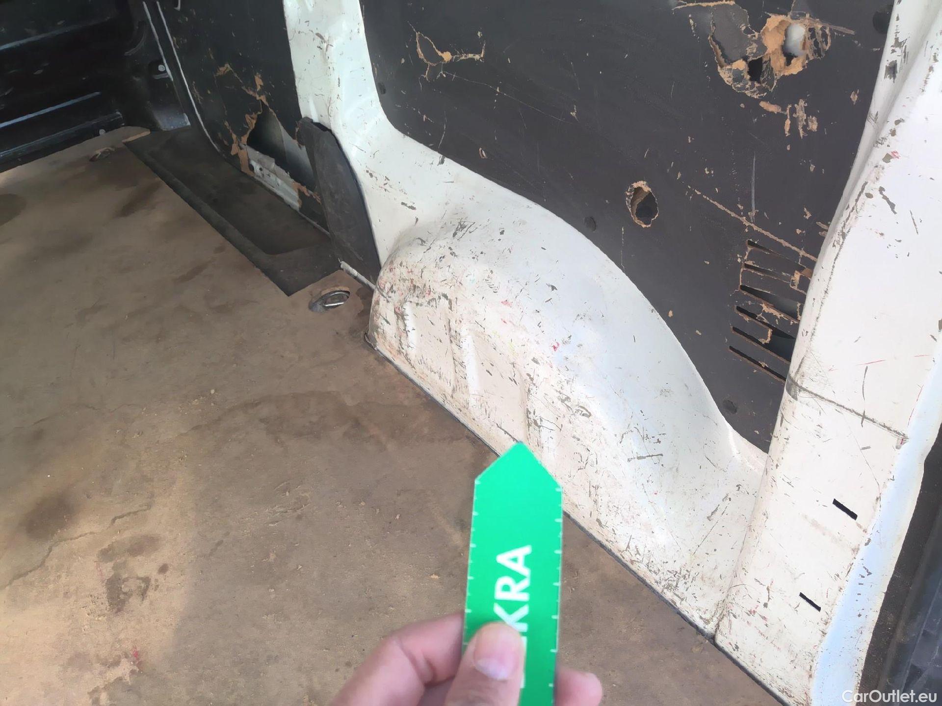  Opel  Vivaro OPEL  / 2019 / 4P / furgón  1.5 Diésel 74kW(100CV)M Std Exp #2