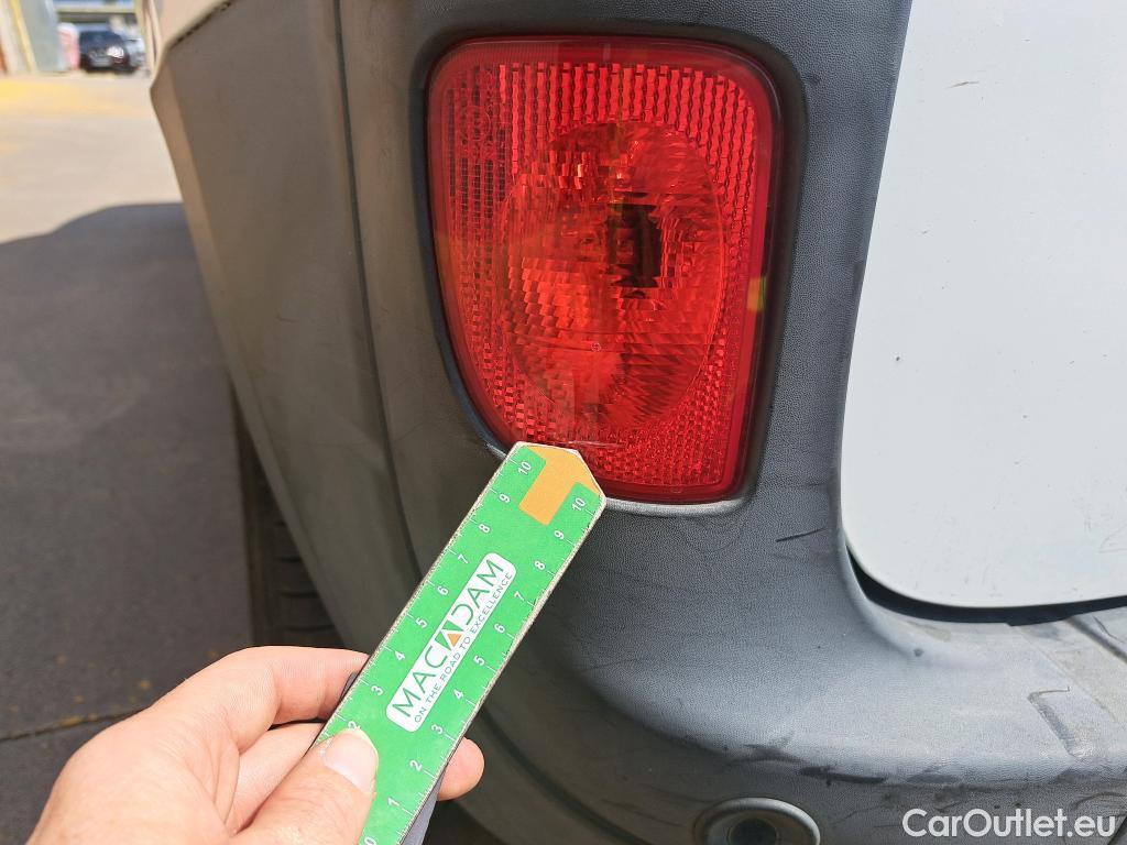  Renault  Kangoo RENAULT  Furgón/2013/3P/furgón derivado de turismo Profesional dCi 55 kW (75 CV) #33