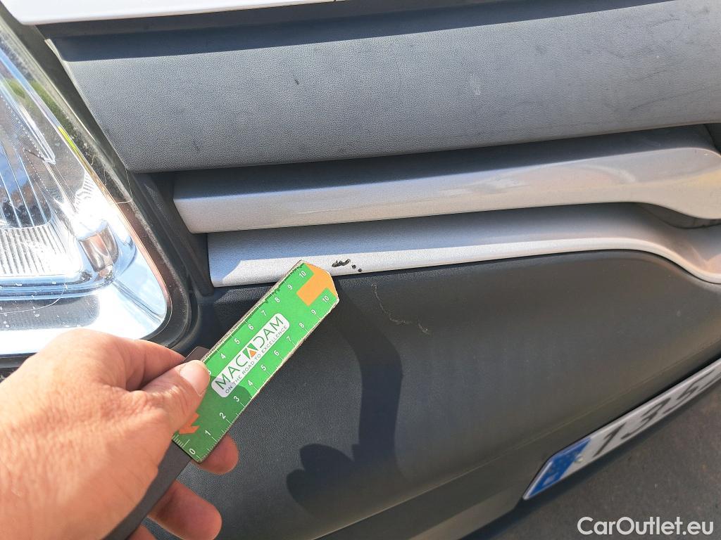  Renault  Kangoo RENAULT  Furgón/2013/3P/furgón derivado de turismo Profesional dCi 55 kW (75 CV) #51