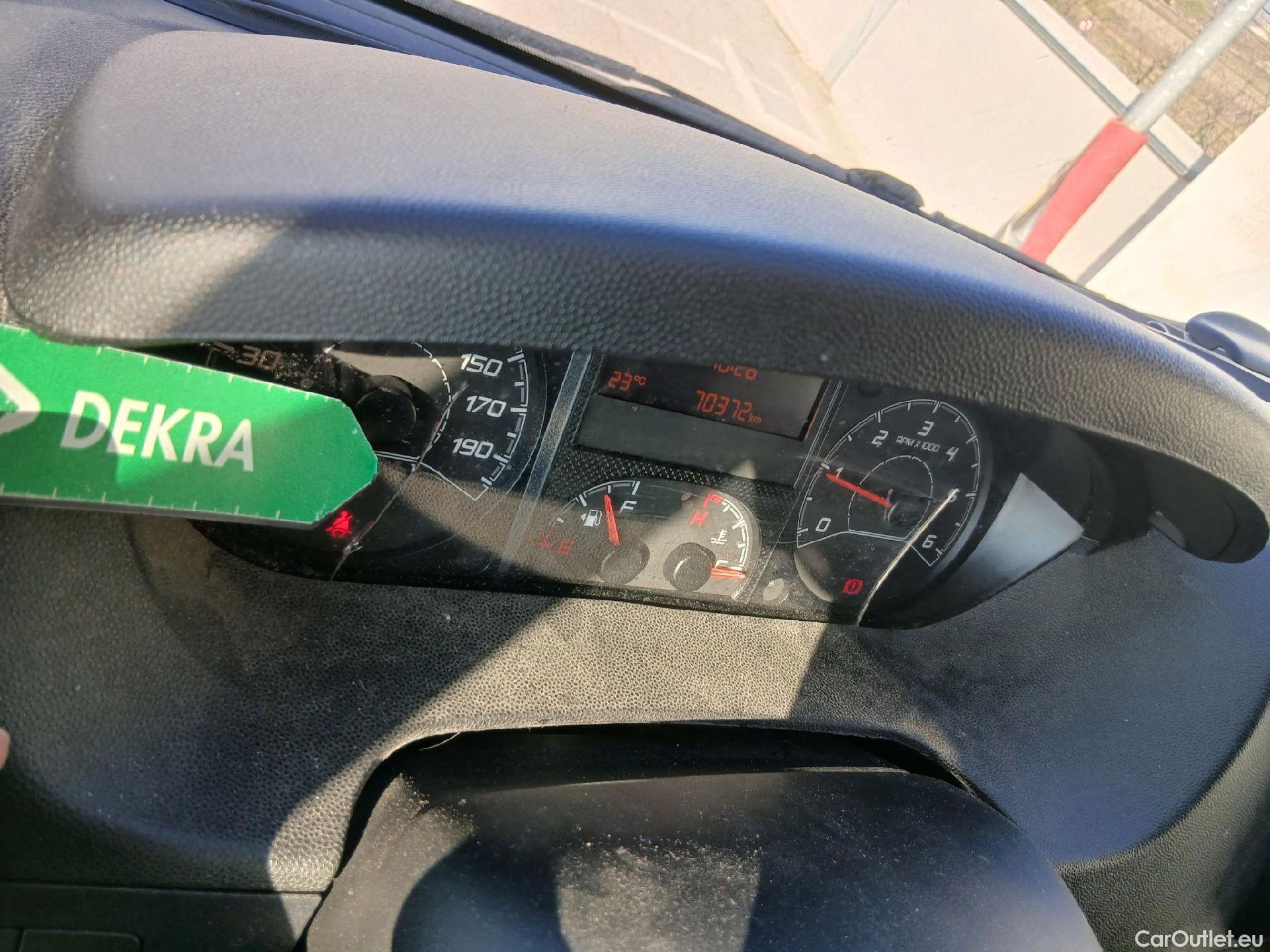  Peugeot  Boxer PEUGEOT  / 2014 / 4P / combi Combi 5/9 333 L2H2 BHDI 103kW(140CV) S&S #4