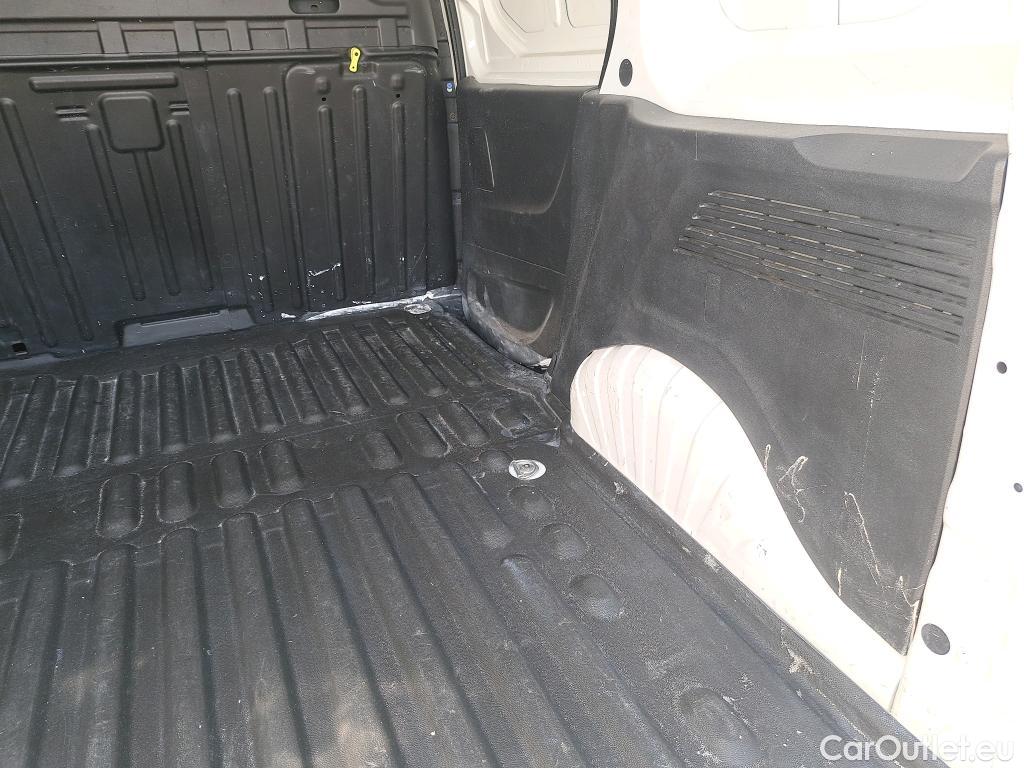  Citroen  Berlingo CITROEN  / 2018 / 4P / furgón derivado de turismo Talla M BlueHDi 100 CLUB #42