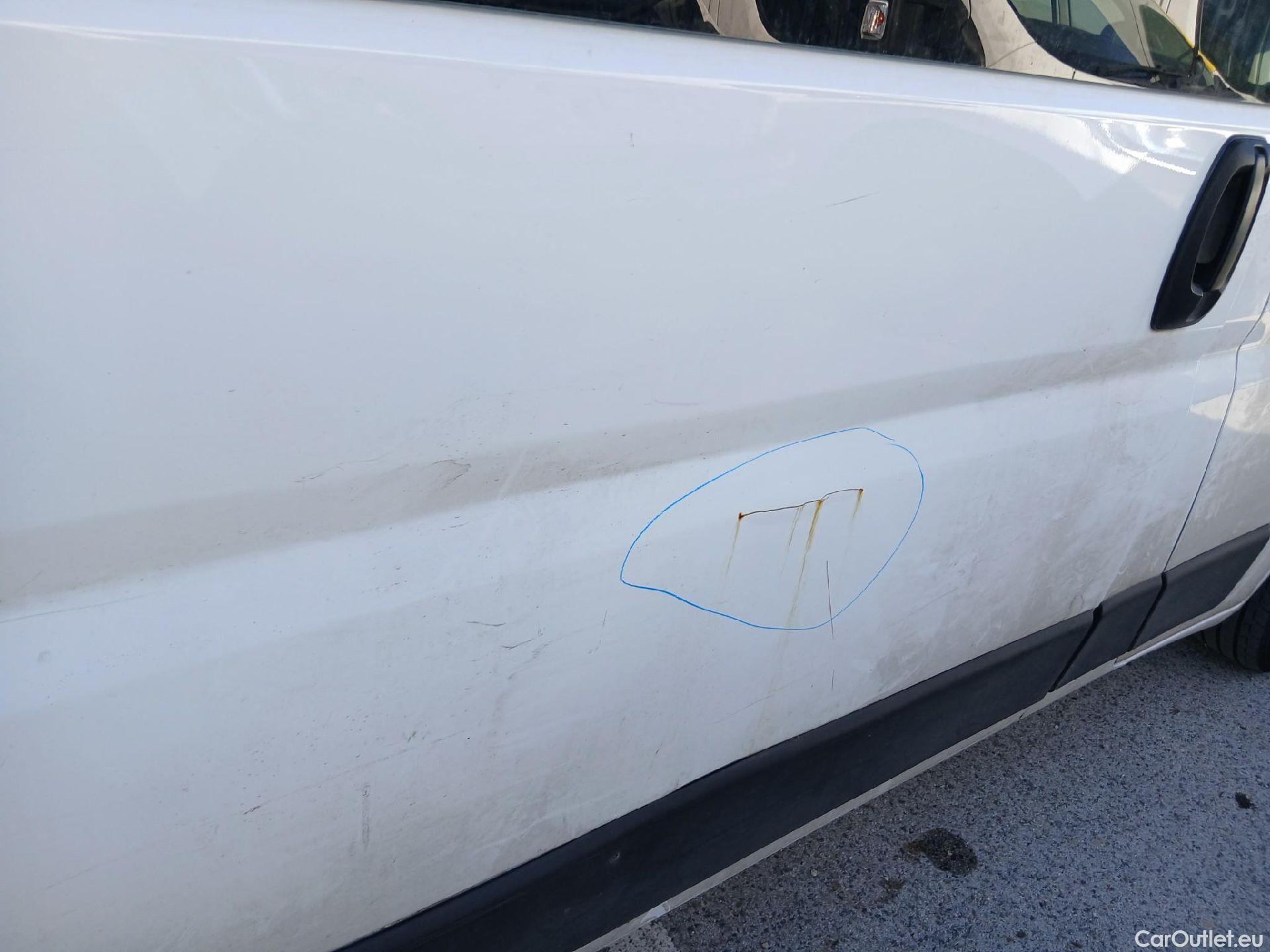  Peugeot  Boxer PEUGEOT  / 2014 / 4P / combi Combi 5/9 333 L2H2 BHDI 103kW(140CV) S&S #31