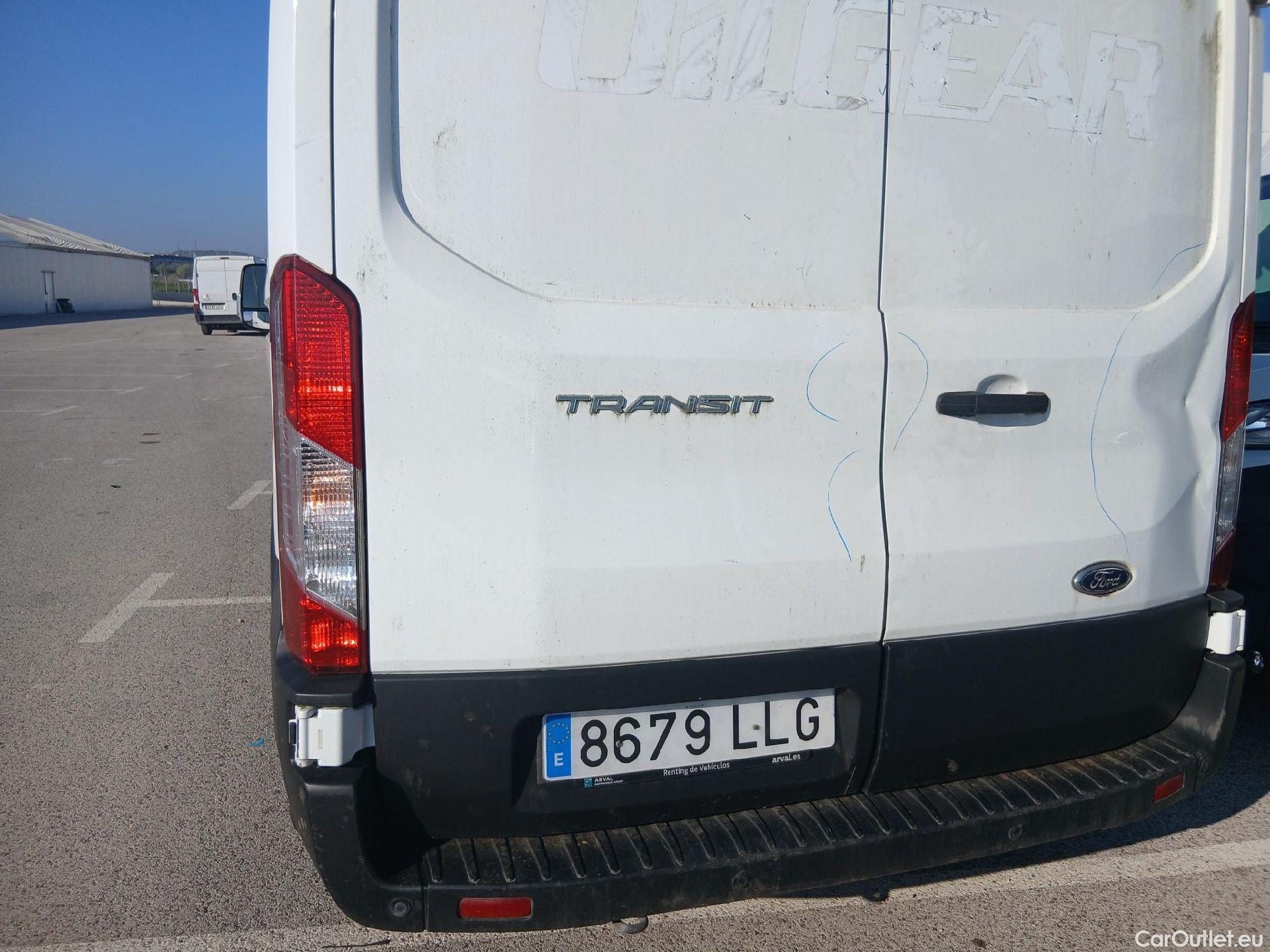  Ford  Transit FORD  / 2013 / 4P / furgón 310 96kW L2H2 Van Trend FWD #15