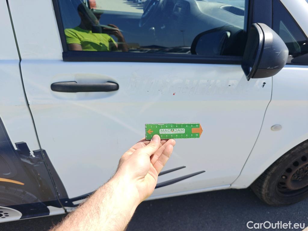  Mercedes  Vito MERCEDES-BENZ  / 2014 / 4P / furgón 111 CDI Larga #19