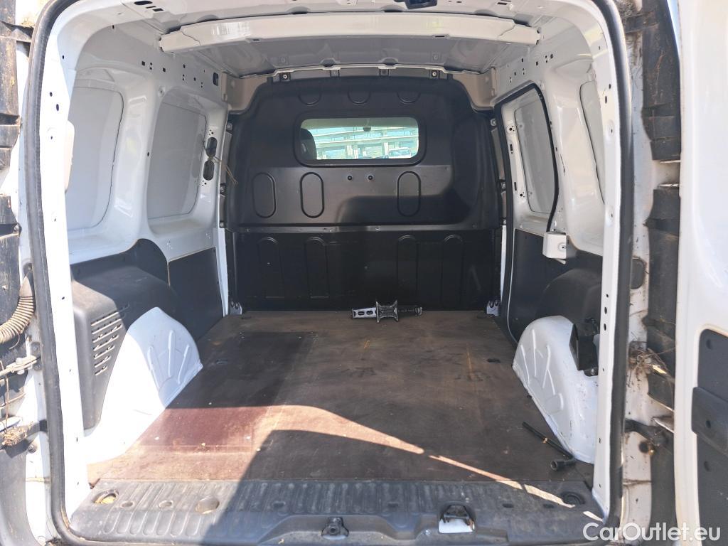  Renault  Kangoo RENAULT  Furgón/2013/3P/furgón derivado de turismo Profesional dCi 55 kW (75 CV) #46