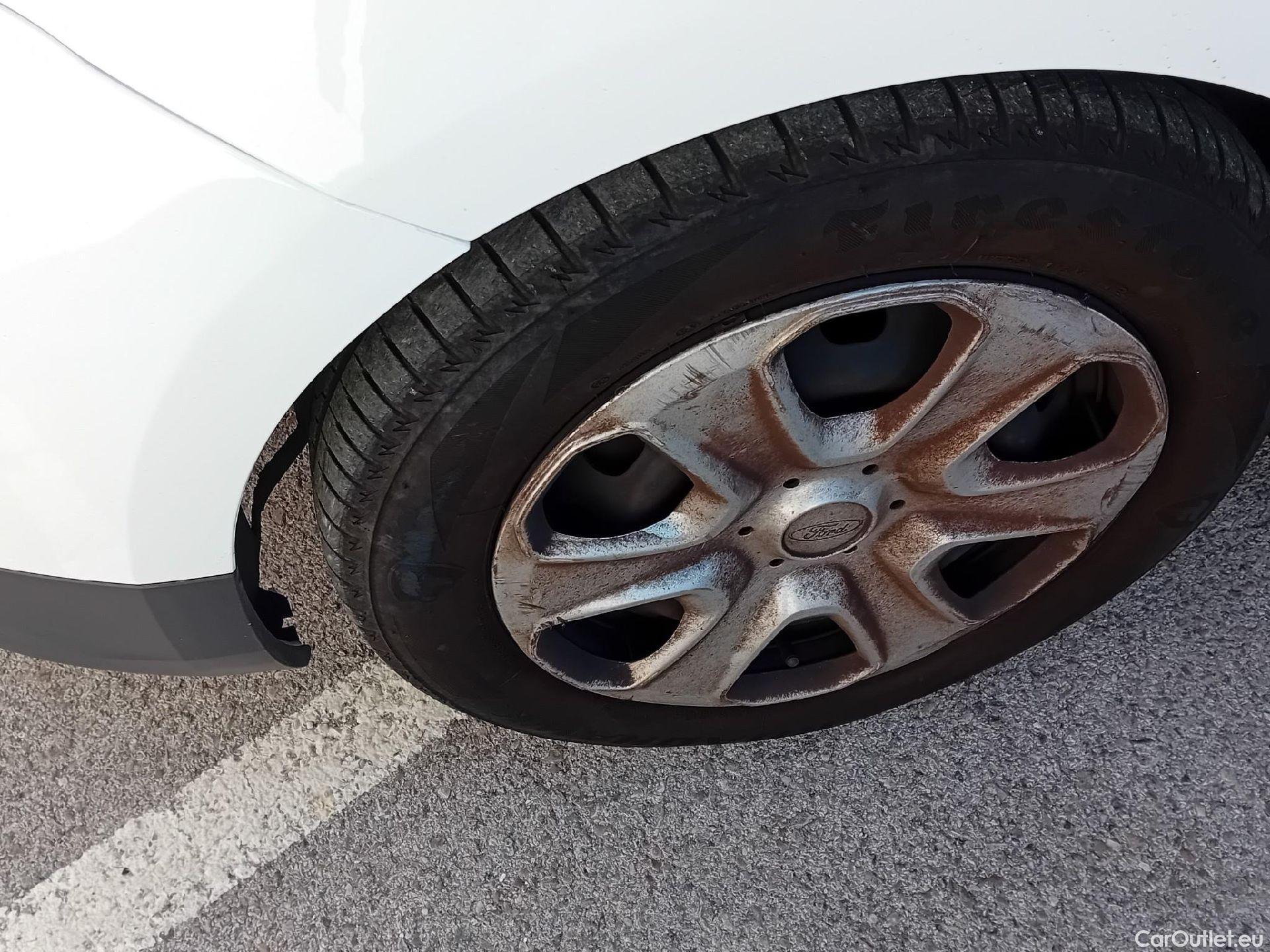  Ford  Transit FORD  Courier/2014/4P/furgón der.turis Van 1.5 TDCi 56kW Trend #9