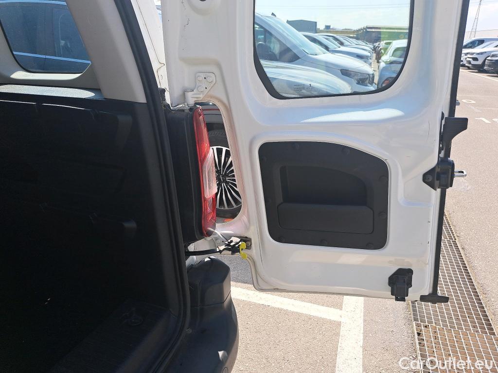  Toyota  Proace TOYOTA  City / 2020 / 4P / monovolumen 1.5D 75kW (100CV) GX L1 (monovolumen) #36