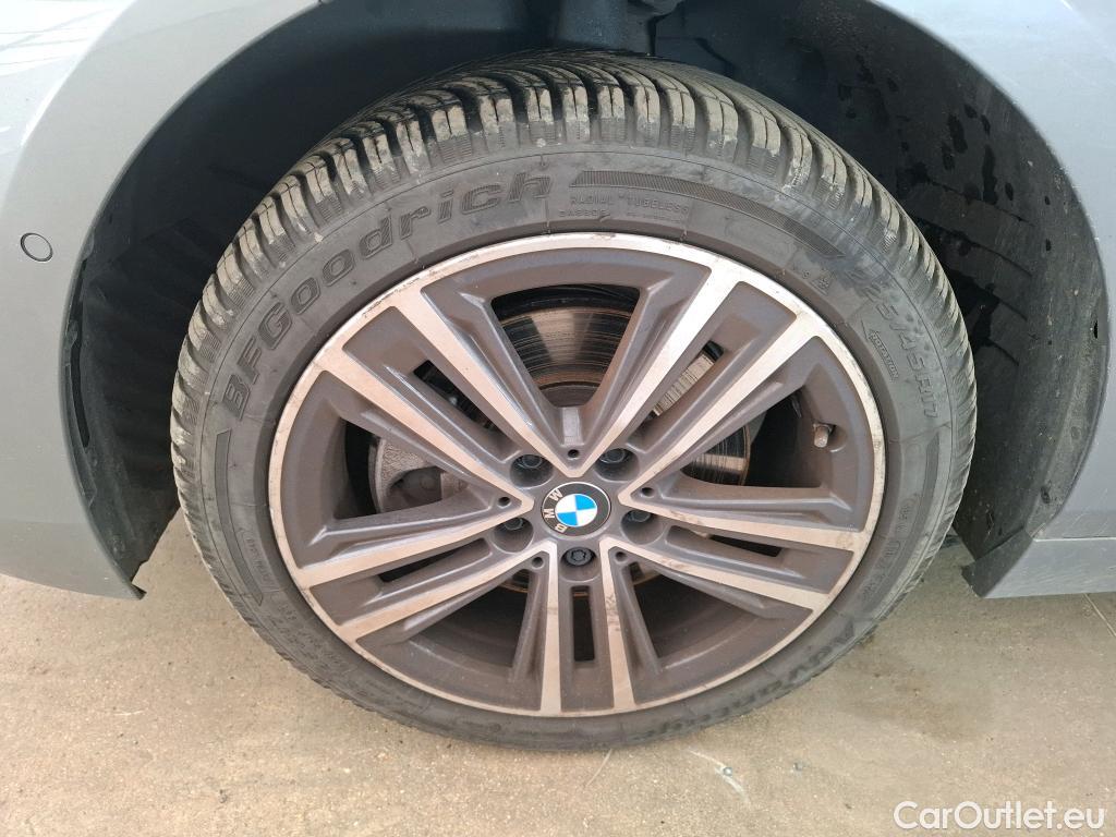  Bmw  Serie 1 BMW Série 1 5p Berline 116d BVA8 Business Design #71