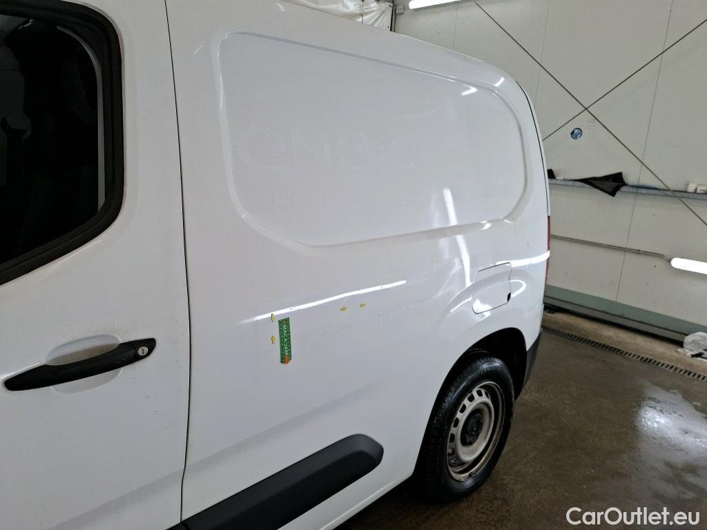  Citroen  Berlingo  Fourgon Club M 650 1.5 BlueHDi 75CV BVM5 E6dT #28