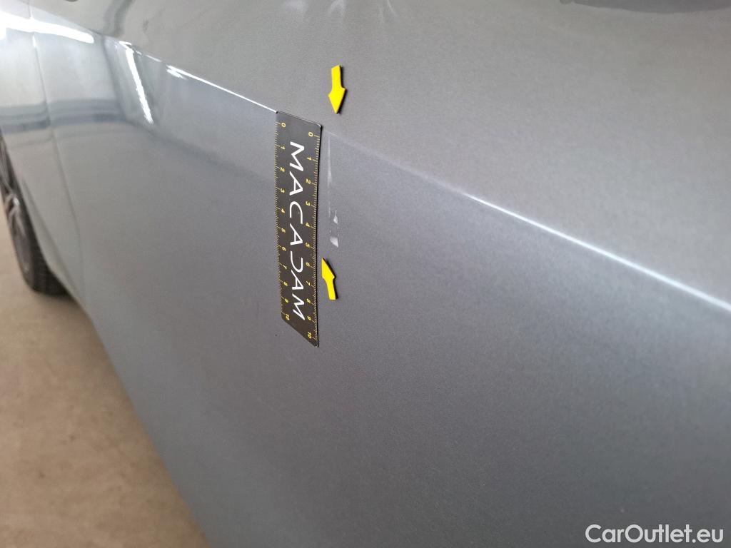  Bmw  Serie 1 BMW Série 1 5p Berline 116d BVA8 Business Design #62