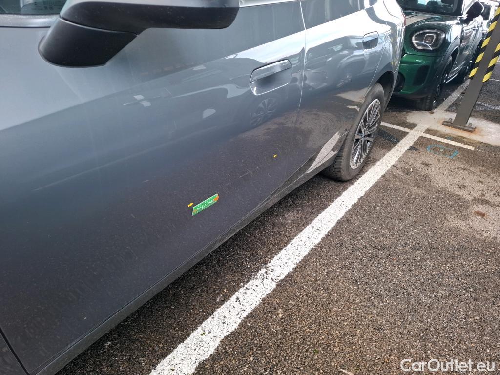  Bmw  2 Tourer BMW Série 2 Active Tourer / 2021 / 5P / monospace 218d 150ch Luxury DKG7 #1