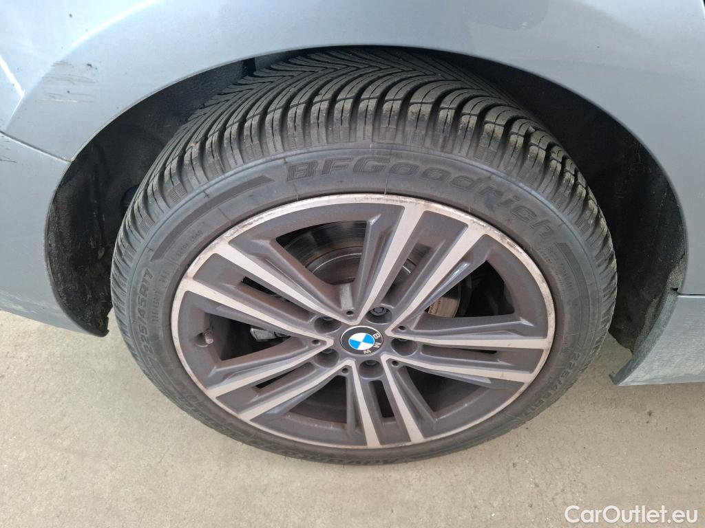  Bmw  Serie 1 BMW Série 1 5p Berline 116d BVA8 Business Design #23