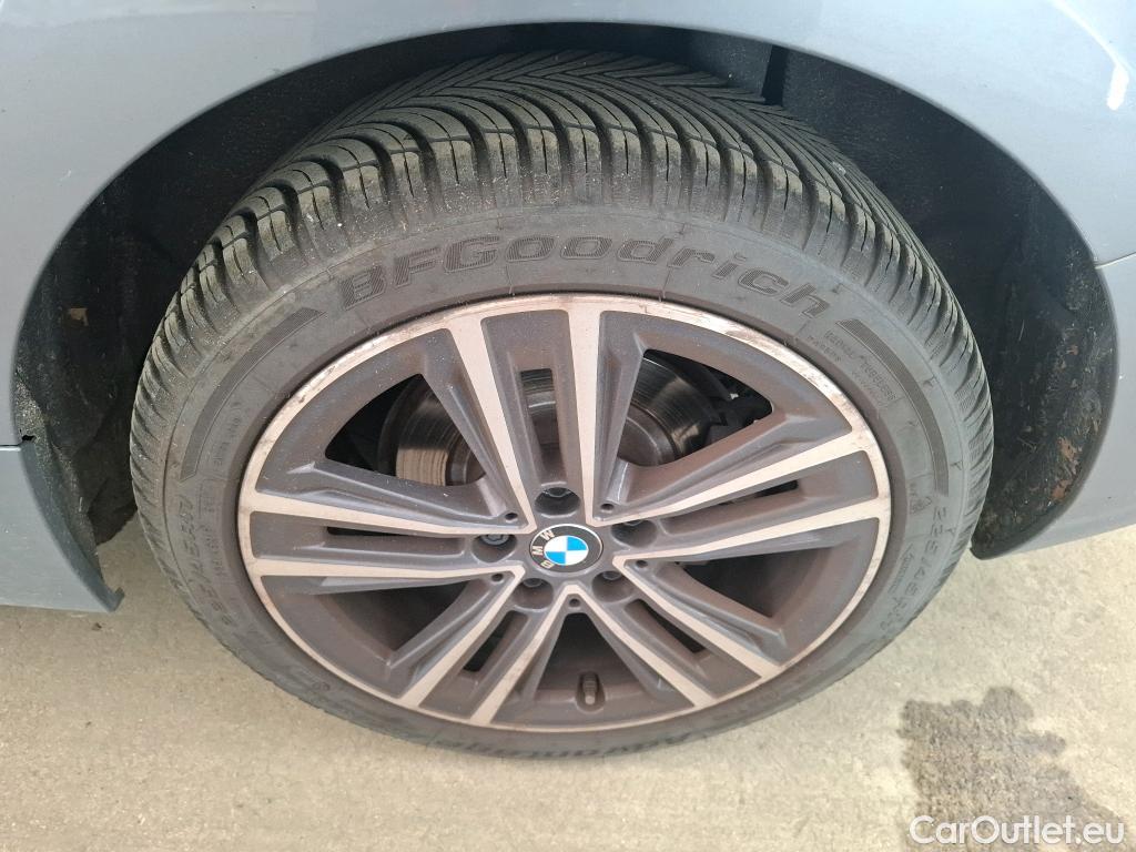  Bmw  Serie 1 BMW Série 1 5p Berline 116d BVA8 Business Design #47