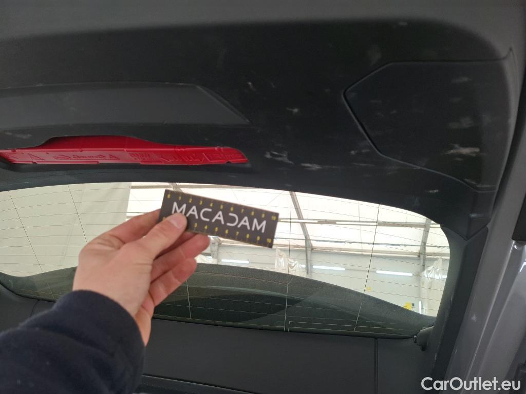  Bmw  Serie 1 BMW Série 1 5p Berline 116d BVA8 Business Design #65