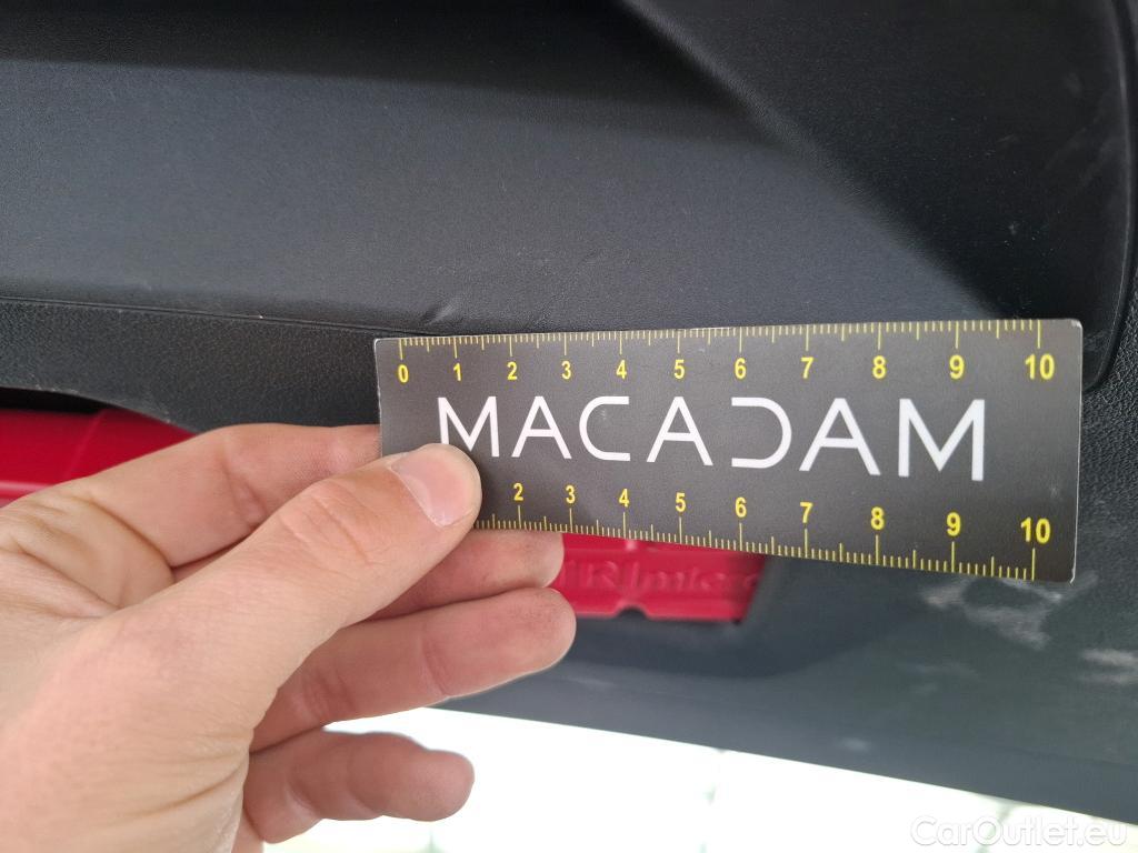  Bmw  Serie 1 BMW Série 1 5p Berline 116d BVA8 Business Design #69