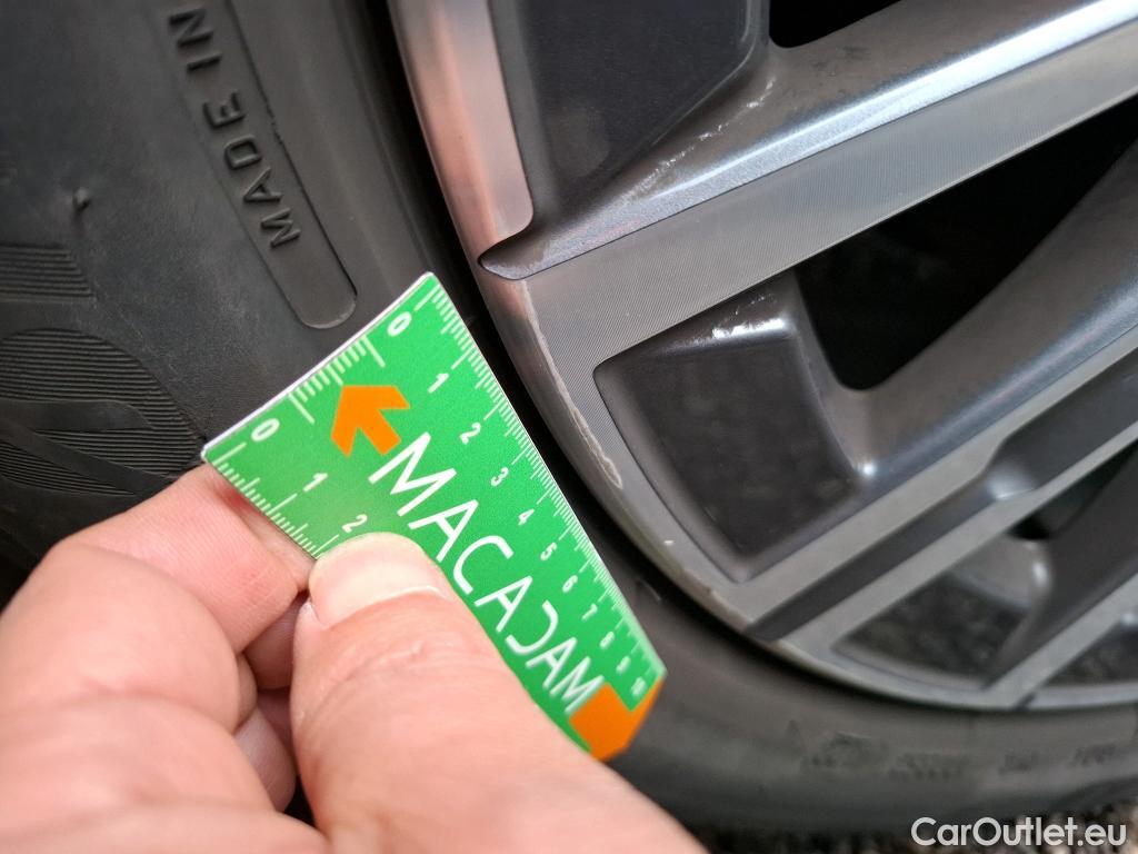  Bmw  2 Tourer BMW Série 2 Active Tourer / 2021 / 5P / monospace 218d 150ch Luxury DKG7 #6