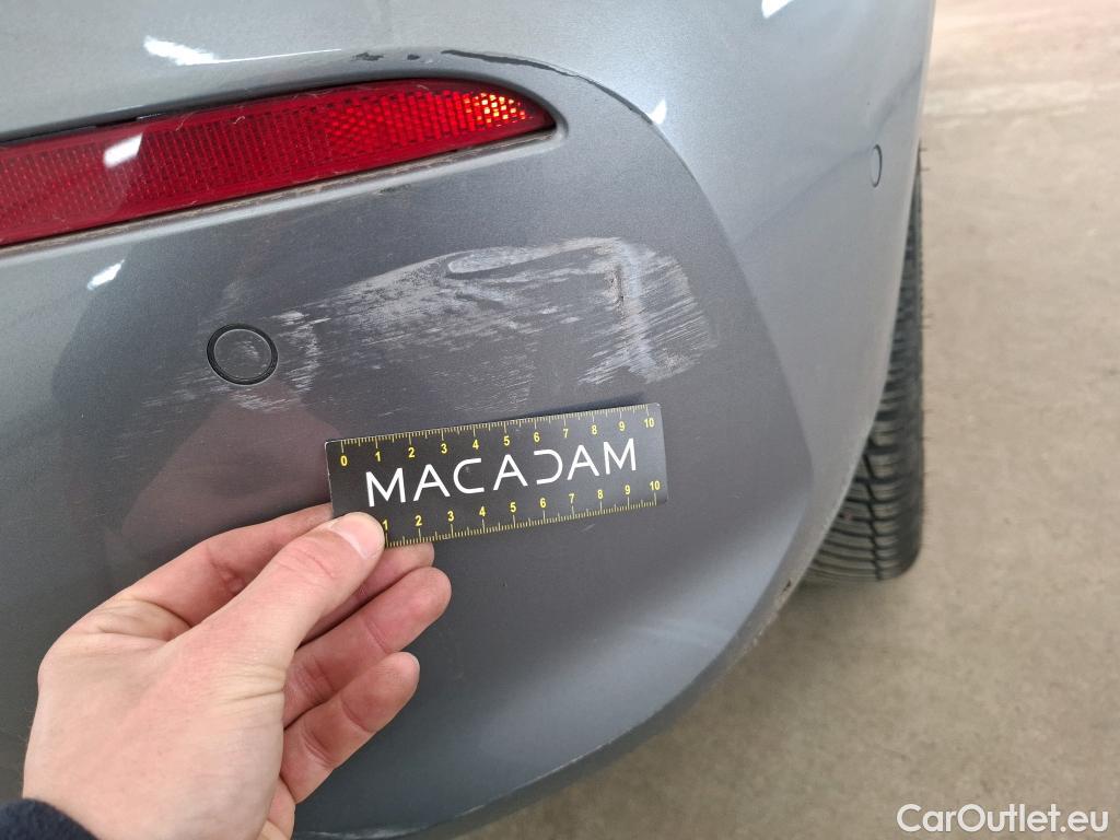  Bmw  Serie 1 BMW Série 1 5p Berline 116d BVA8 Business Design #12