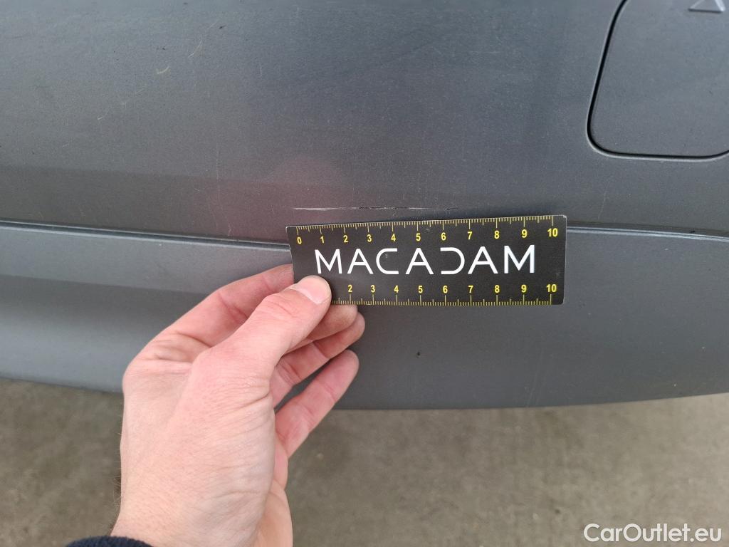  Bmw  Serie 1 BMW Série 1 5p Berline 116d BVA8 Business Design #9