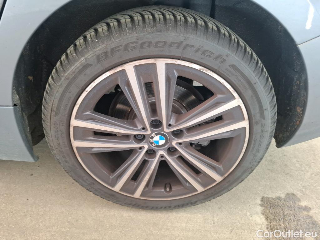  Bmw  Serie 1 BMW Série 1 5p Berline 116d BVA8 Business Design #48