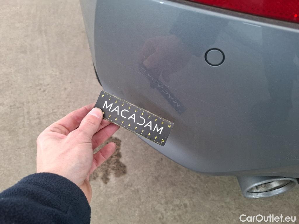  Bmw  Serie 1 BMW Série 1 5p Berline 116d BVA8 Business Design #8